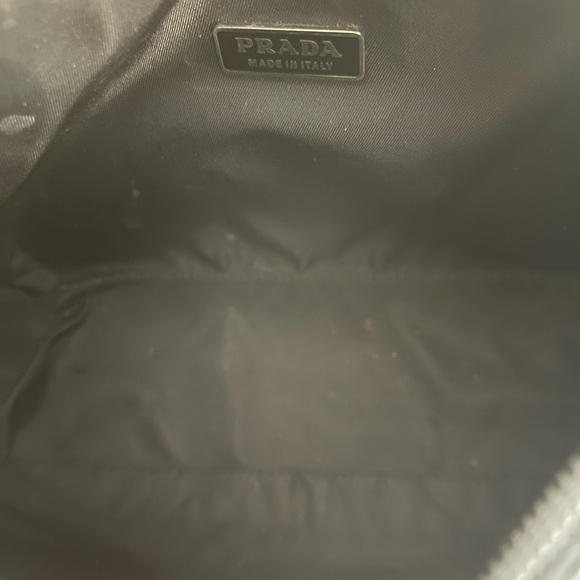 Vintage Prada mini nylon bag - Picture 3 of 14